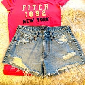 A&F Low Rise Short